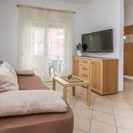 Appartement Sarlija *
