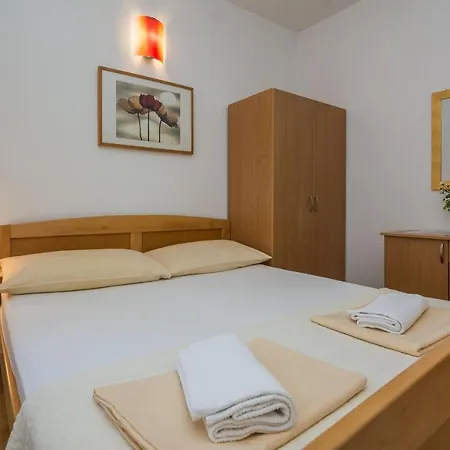 Appartement Sarlija *