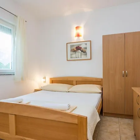 Appartement Sarlija Vir